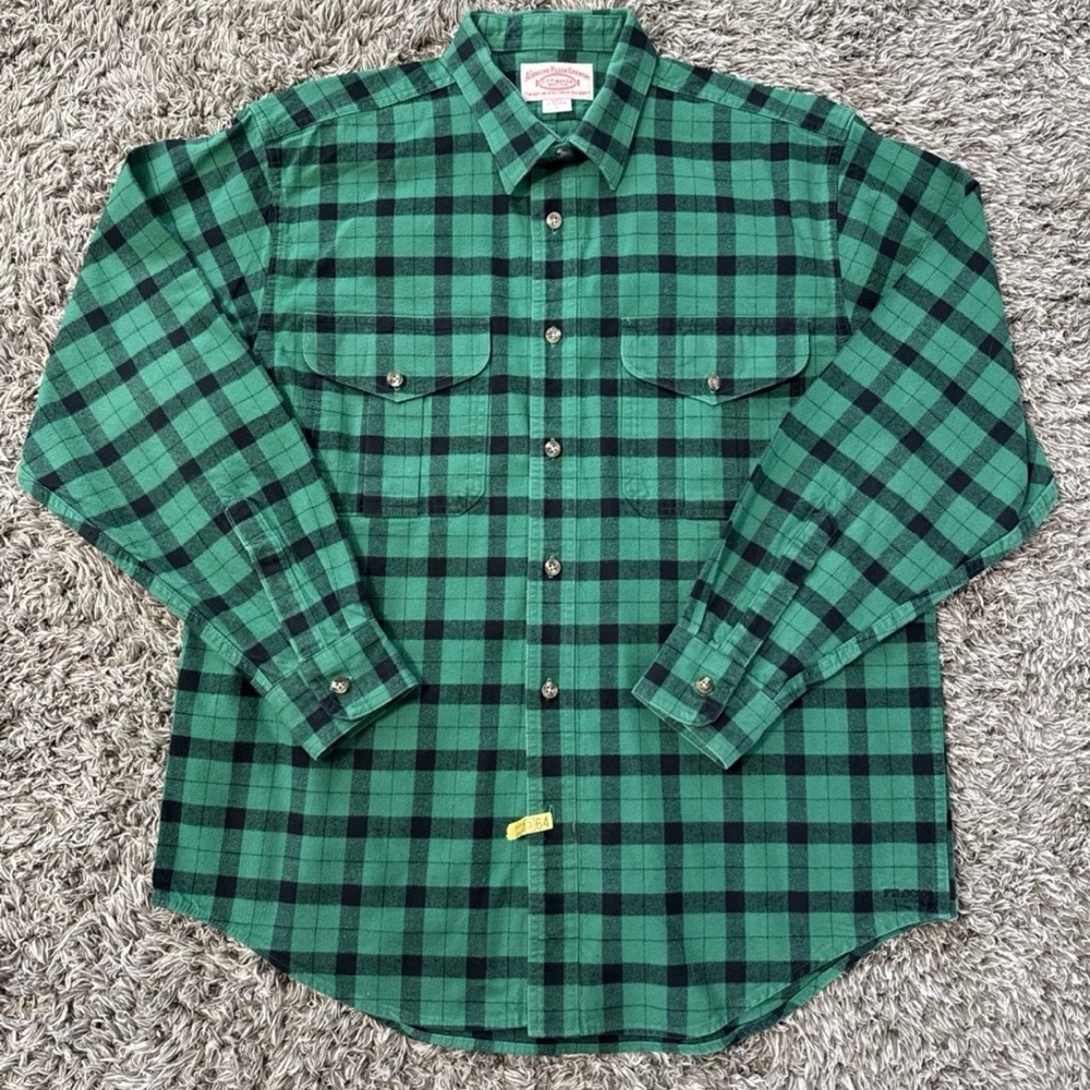 A Genuine FILSON Garment Flannel Shirt Black & Green Plaid EL Salvador NWOT